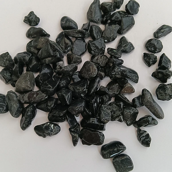 Epigasos Φυσικό Χαλίκι Ενυδρείου Mαύρο 3-5mm 1kg 