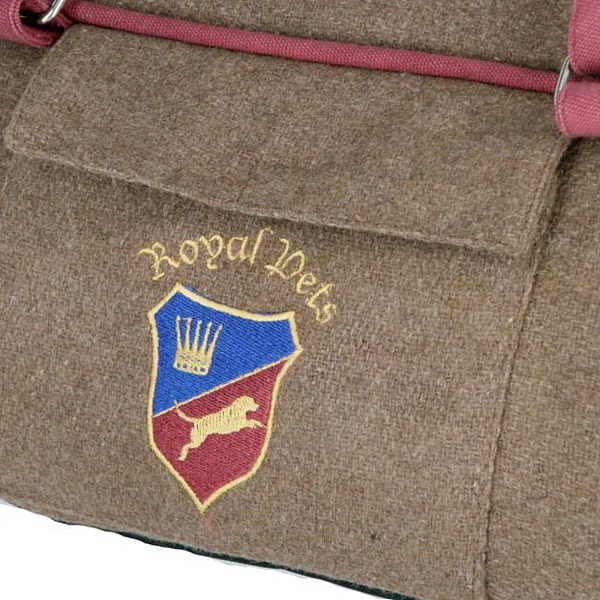 KERBL Carry Bag Royal Pets 56x25x24cm, brown/red